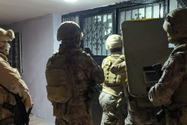 4 ilde uyuşturucu operasyonu: 17 tutuklama